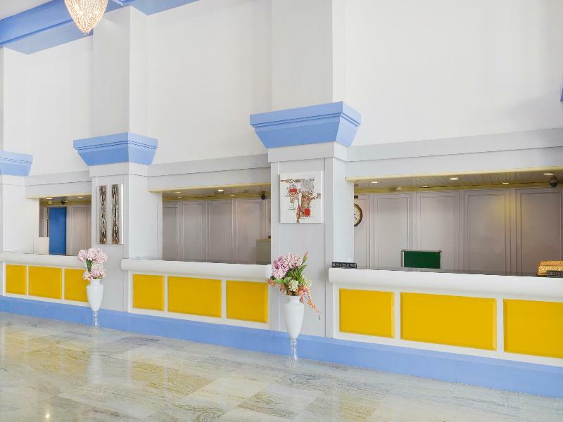 מומביי Townhouse Royal Palms Hotel מראה חיצוני תמונה